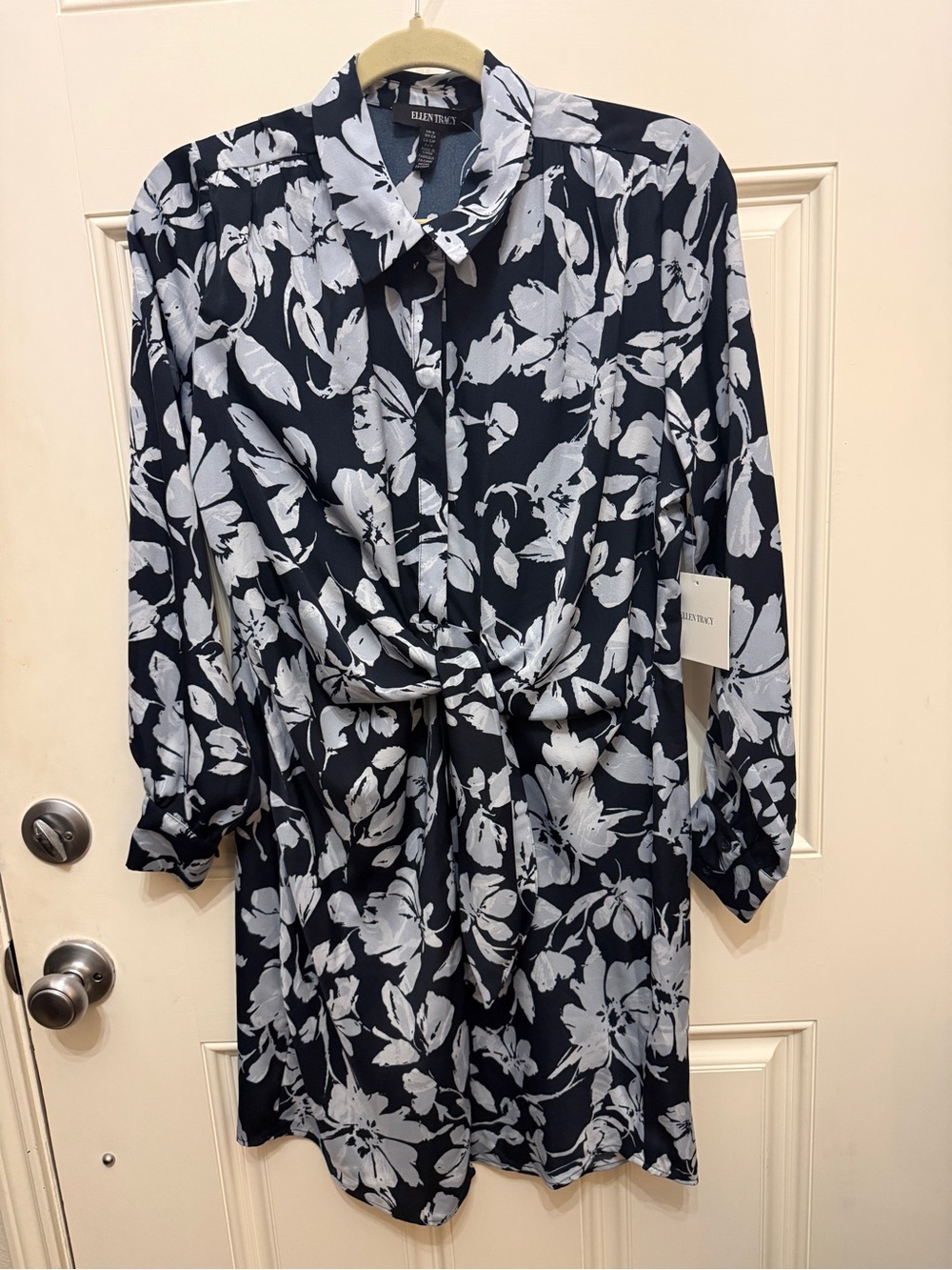 NWT Ellen Tracy Navy Floral Tie Front Shirt Dress New Size Small